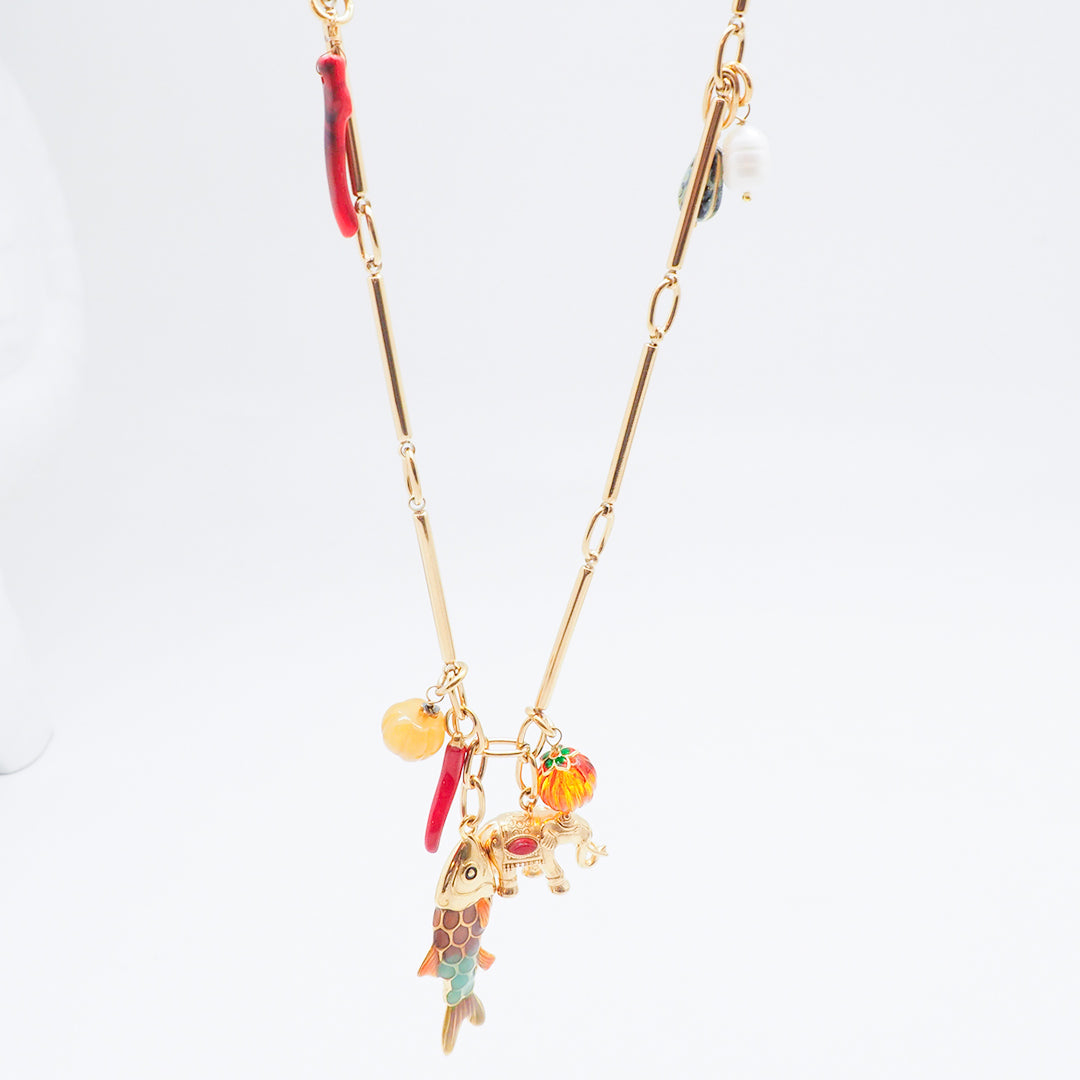 COLLIER PLAZA ALMEDA - SAUTOIR CHAÎNE DORÉ ET PAMPILLES POISSON ET ÉLÉPHANT
