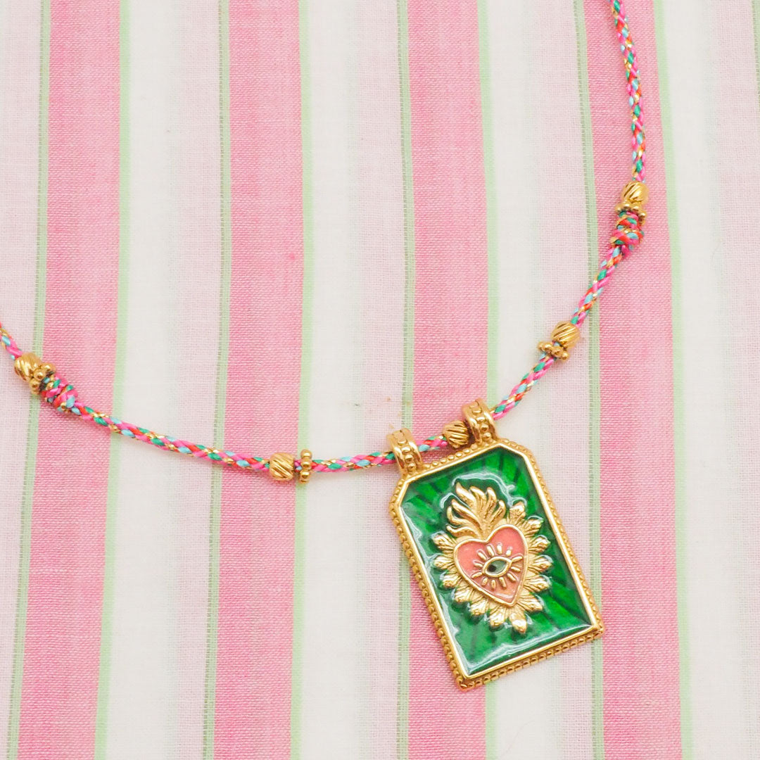 COLLIER OVIEDO - MÉDAILLE COEUR EX-VOTO SUR CORDON TRESSÉ